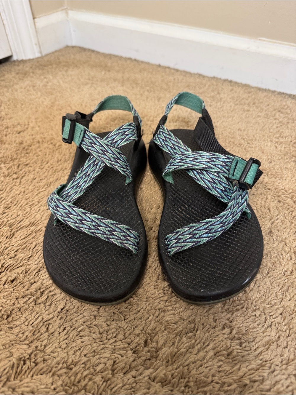 Chaco Woven Strap Outdoor Sandals in Teal & Black size 6 Outdoor Active Comfort